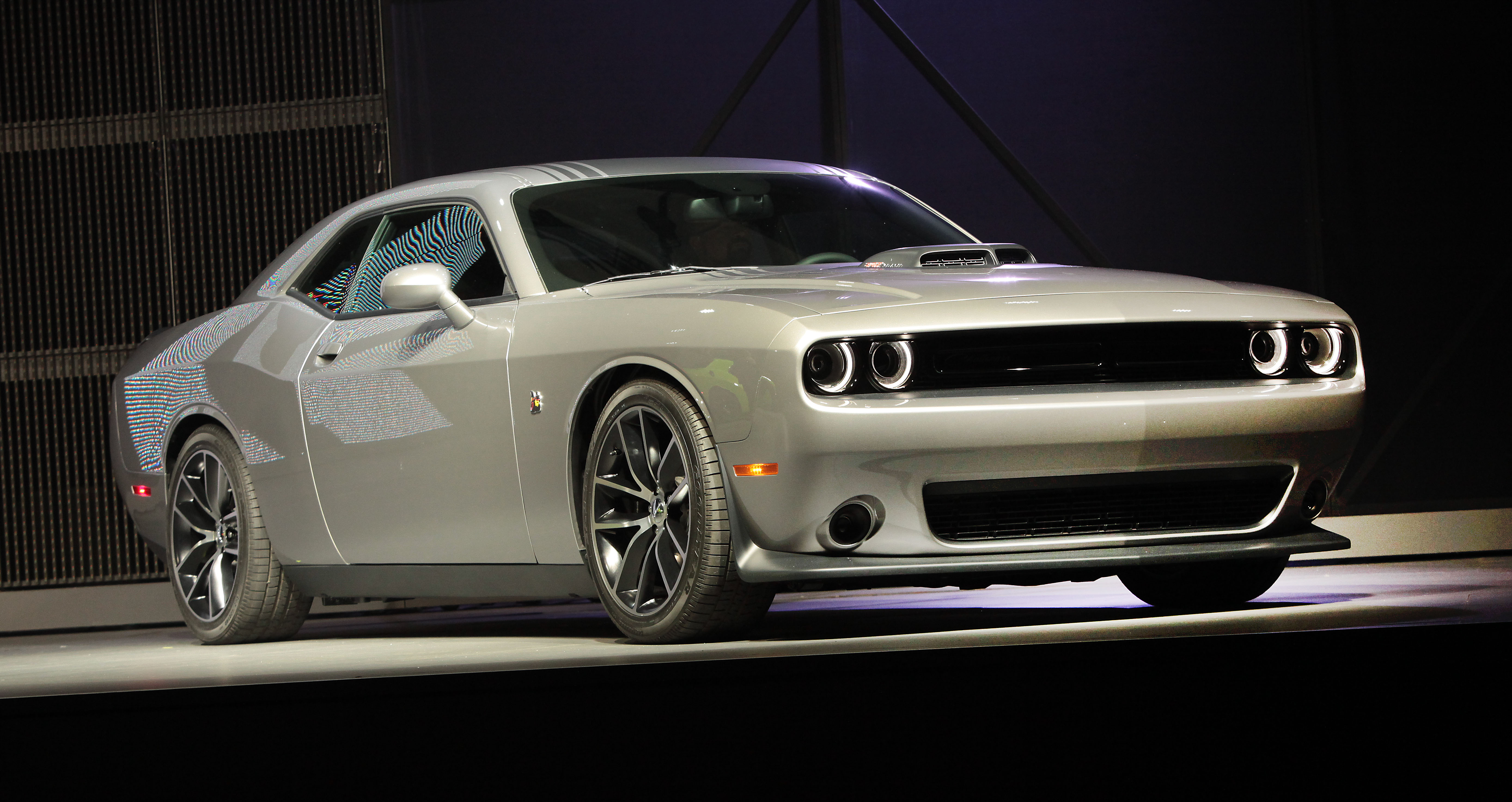 Dodge Debuts New 2015 Challenger At 2014 New York Auto Show